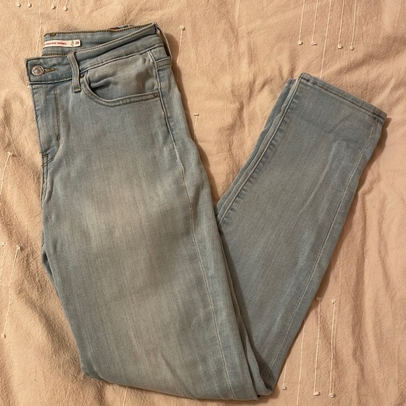 Levi's Denim - Light wash Levi’s 721 high rise skinny jeans